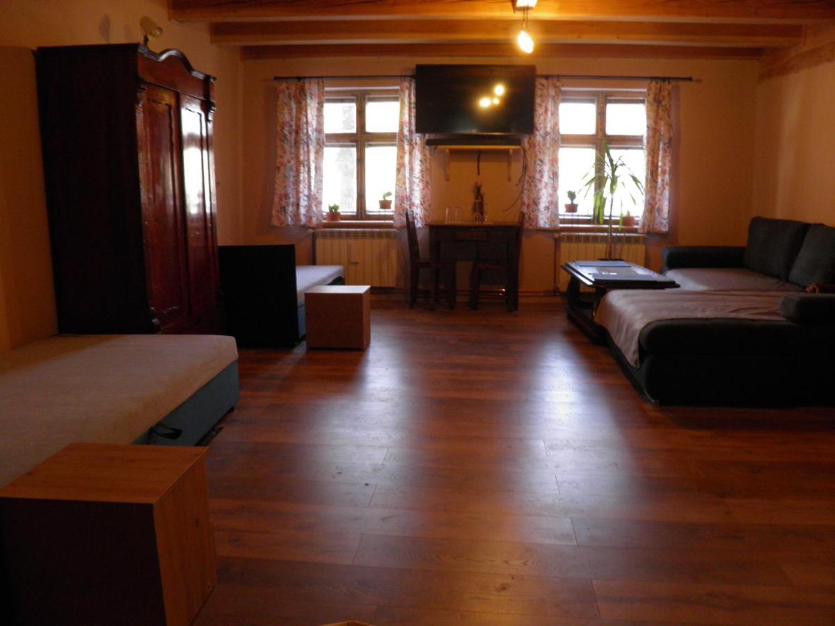 Apartament Rynek 30 Osieczna Luaran gambar